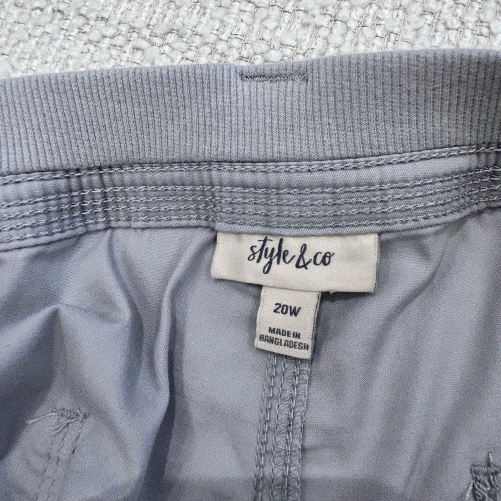 Style & Co. Gray Capris - Picture 3 of 3